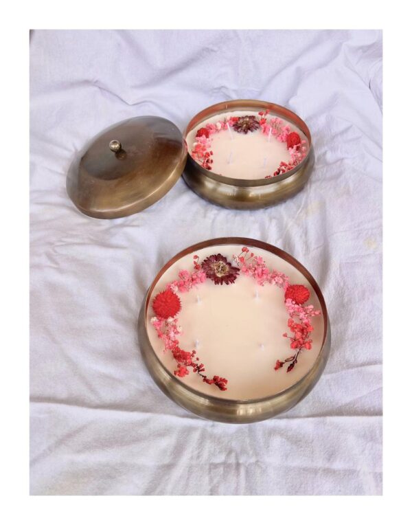 Round Iron Urli with lid 7 inch