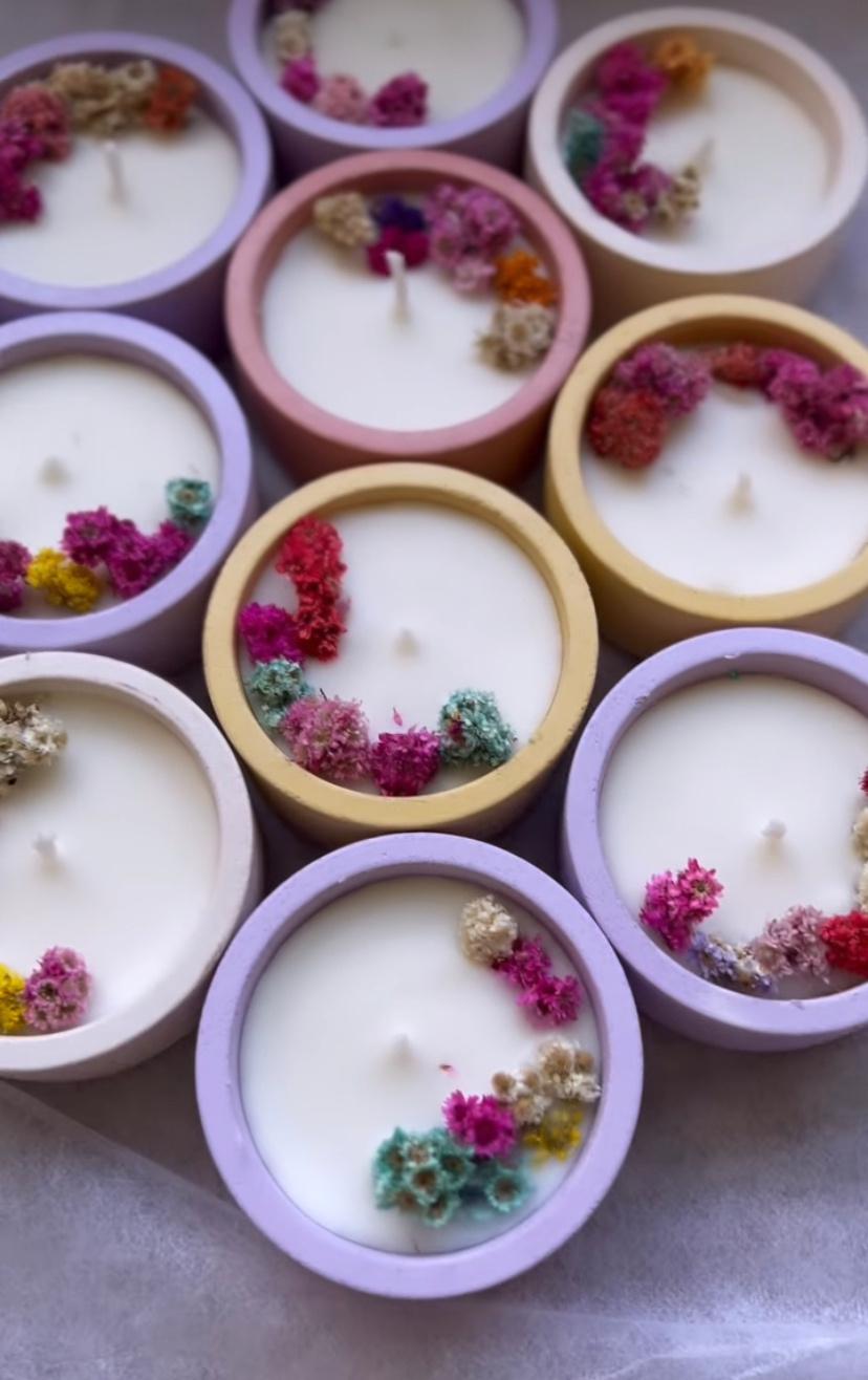 Round Concrete Container Candle